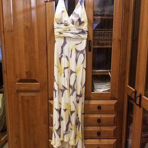 Kay Unger New York Gown
